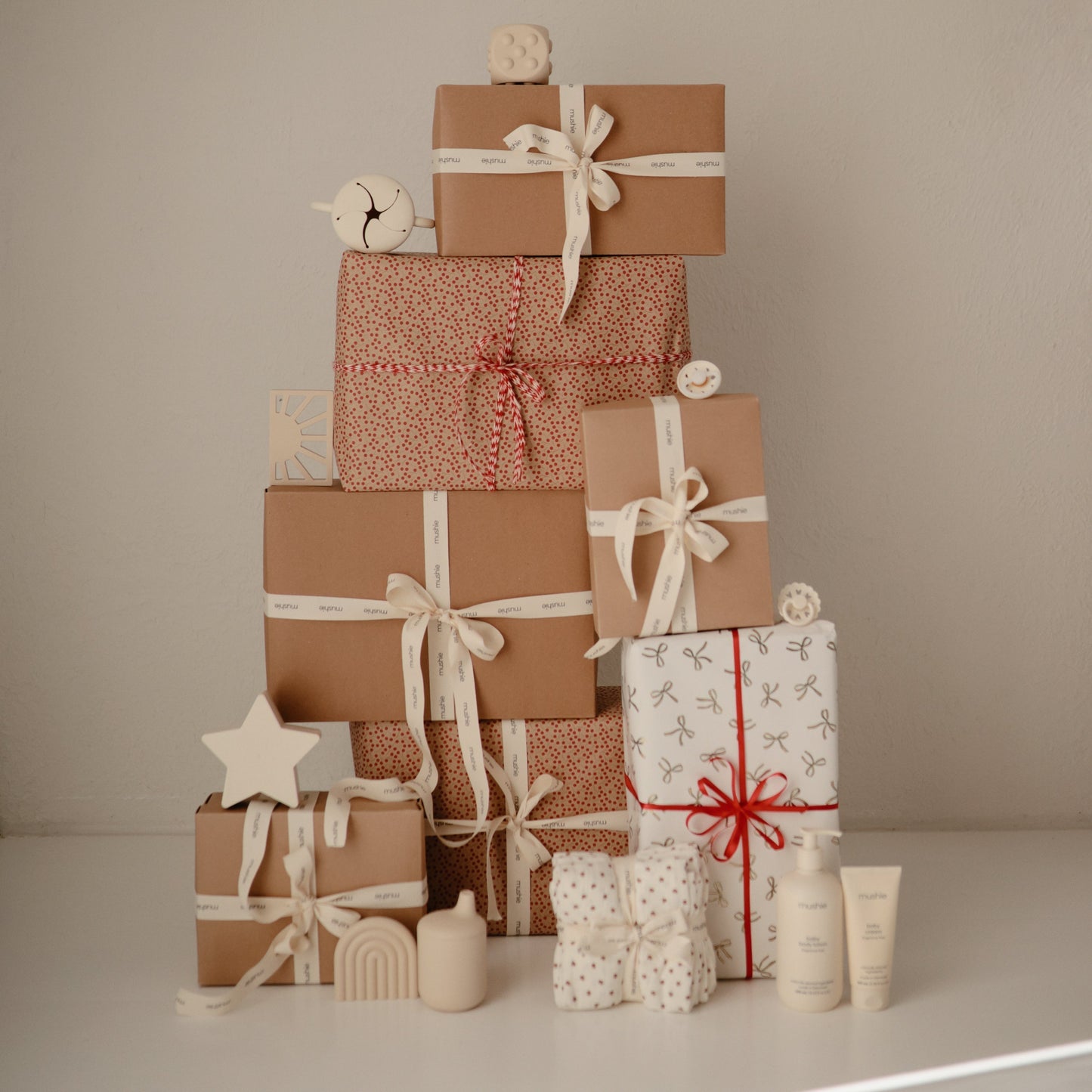 Mushie Jumbo Favorites Gift Set